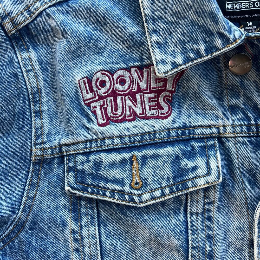 Members Only x Looney Tunes Acid Wash Denim Jacket Size Medium - Picture 6 of 10
